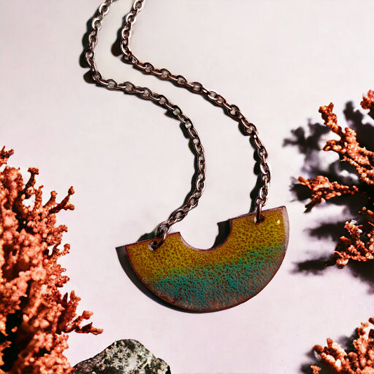 Coral Reef Arch Necklace