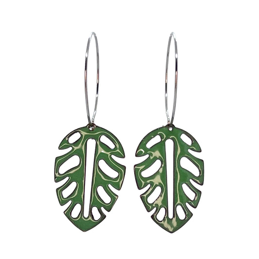 Hollow Leaf Earrings in Jade Green